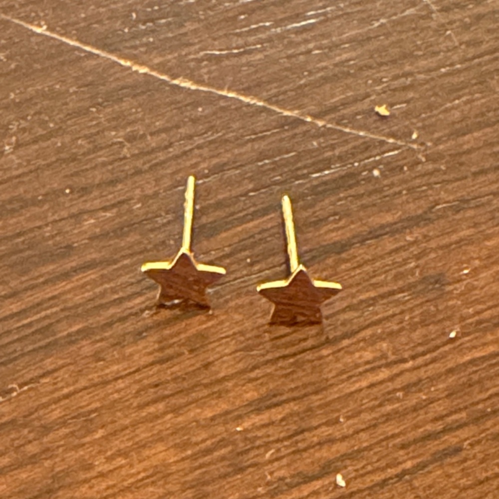 14k solid gold star studs
